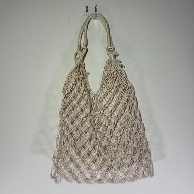 LOT 399: Women’s Hats, Shoulder Bags & More!