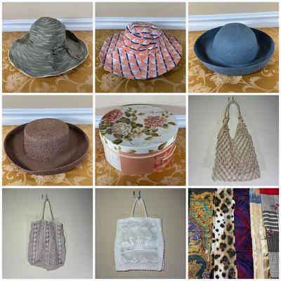 LOT 399: Women’s Hats, Shoulder Bags & More!