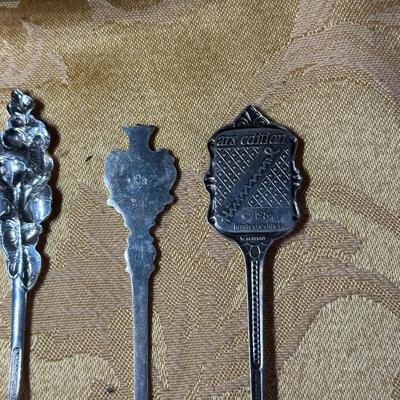 LOT 401: Sterling silver Money Clip, Israel Coins, Home Decor & More