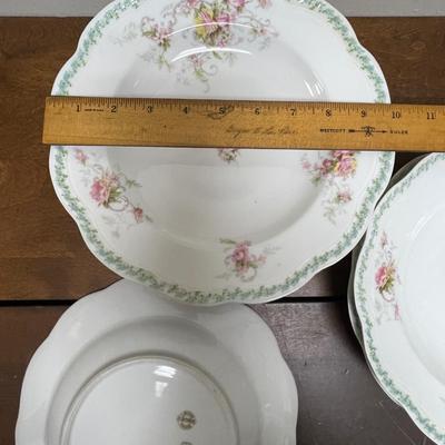 A Lanternier Limoges 11 Dinner plates