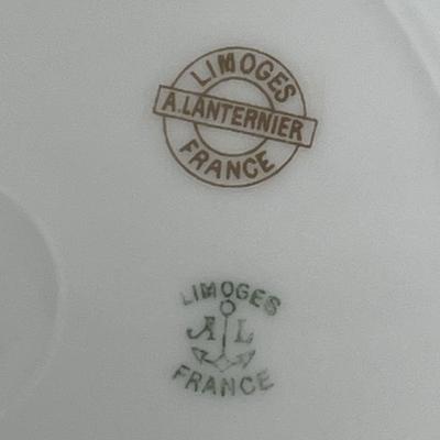 A Lanternier Limoges 11 Dinner plates