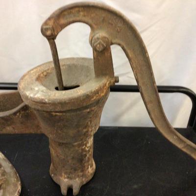 Cast Iron Water Pump with Extra Lid and Pump Arm
