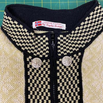Women's Wool Sweater