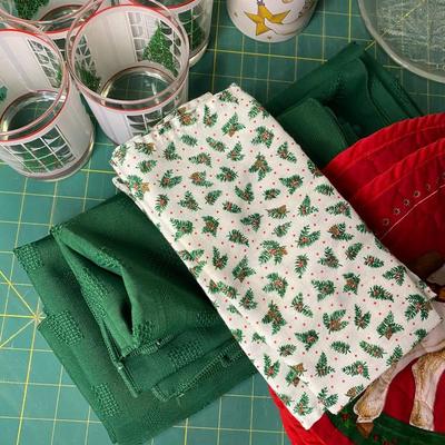 Christmas Linens and Dishes