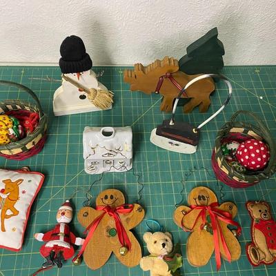 Christmas Décor Lot 1