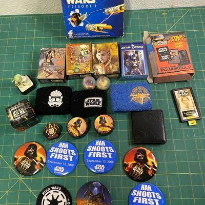 Star Wars Toy/Puzzle/Game Lot