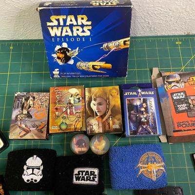 Star Wars Toy/Puzzle/Game Lot