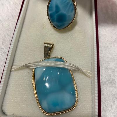 Beautiful 14k Yellow Gold Matching Pendant & Ring