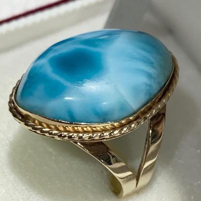 Beautiful 14k Yellow Gold Matching Pendant & Ring