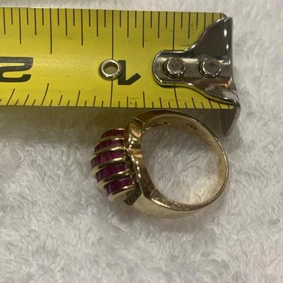 14k Gold Estate Ring - Size 8