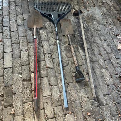Garden Cart, Garbage Can & Yard Tools (G-MG)