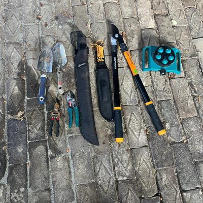 Garden Cart, Garbage Can & Yard Tools (G-MG)