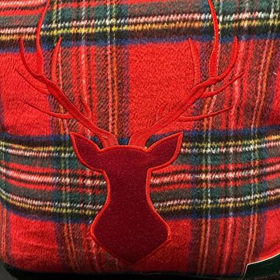 Charles Gellen Luxury Irish Wool Decorative Accent Pillow, Christmas Decorative Pillow