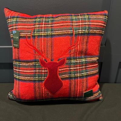 Charles Gellen Luxury Irish Wool Decorative Accent Pillow, Christmas Decorative Pillow