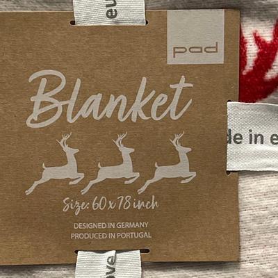 Throw Blanket Reindeer design by PAD, Christmas Decorative Blanket