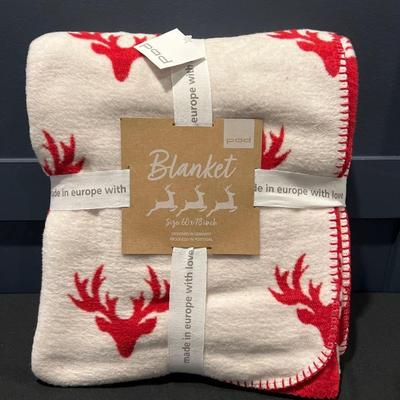 Throw Blanket Reindeer design by PAD, Christmas Decorative Blanket