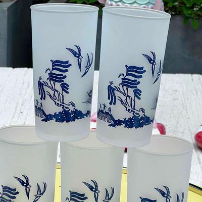 Vintage Set of 6 Blue Willow Drinking Glasses Frosted Glass