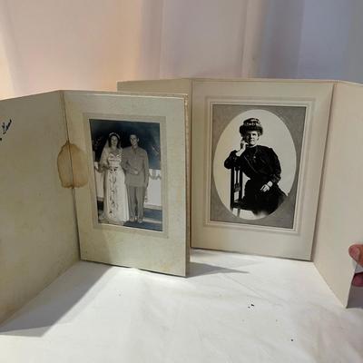 Black & White Vintage Photographs (D-RG)