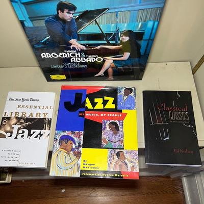 Limited Edition Martha Agerich & Claudio Abbado Vinyl Collection Plus books about Music Genres (D-RG)