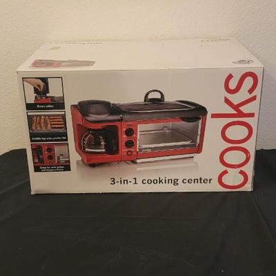 NIB Cooks 3-in-1 cooking center