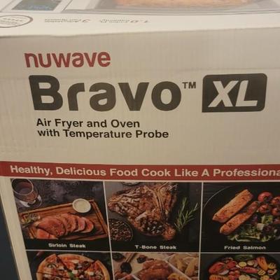 NIB Nuwave Bravo XL air fryer & oven