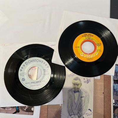 Huge Collection Of 45’s & More (D-RG)