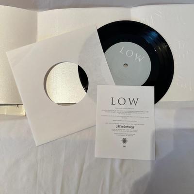 Huge Collection Of 45’s & More (D-RG)