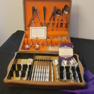 Two sets of silver ware, Oneida stainless, Nasco