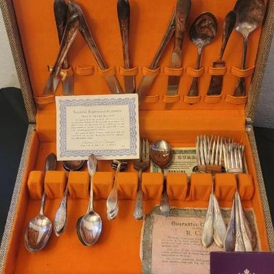 Two sets of silver ware, Oneida stainless, Nasco