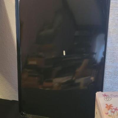 NIB glass plates, cookware, misc