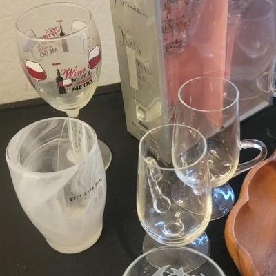 Shrimp cocktail dishes, misc glassware