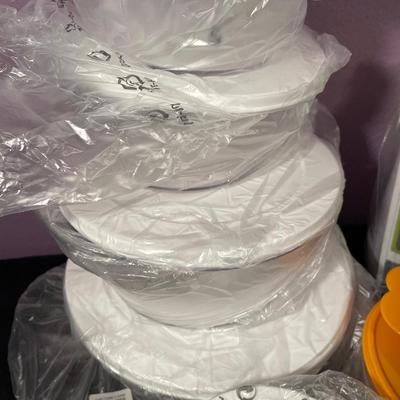 NEW Tupperware & grater