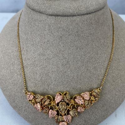 10k BHG necklace & earrings