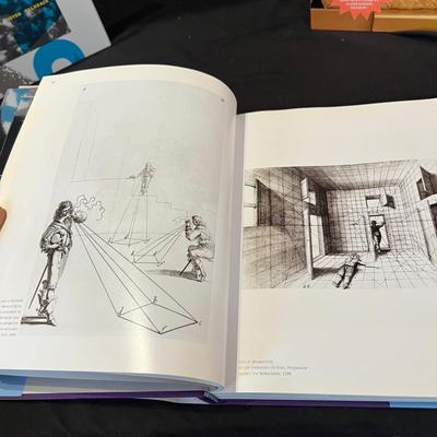 Art - Illusion, Design & Stories - Hardback Books (D-RG)