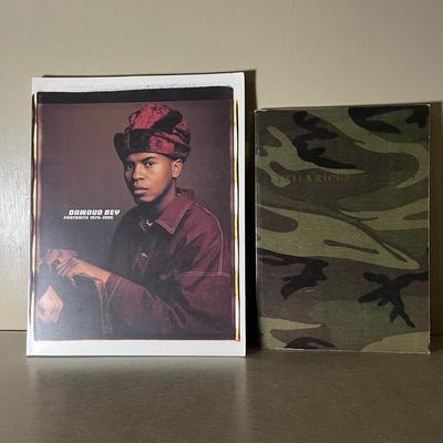 Photography Books (D-MG)