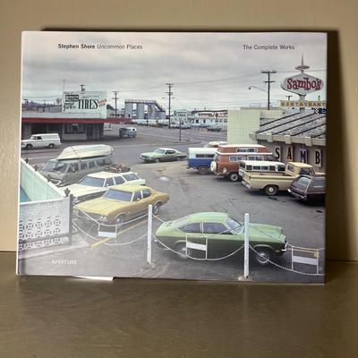 Photography Books (D-MG)