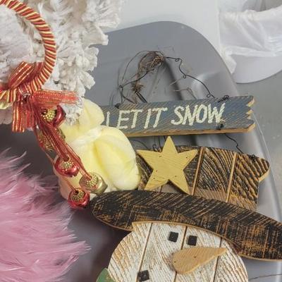 Vtg flocked trees, door hangers