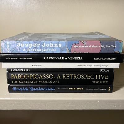 Large Assortment of Books on Artists - David Hockney, Peter Howson, David Levinthal & More (D-RG)
