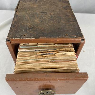 Box full of grandma’s recipes