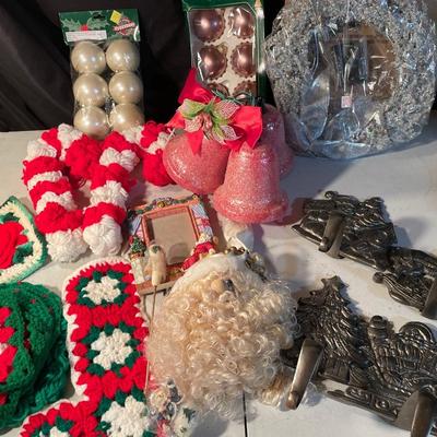 Stocking holders, lighted wreath, vintage, crochet, and bells
