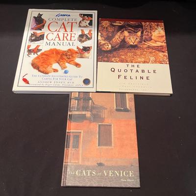 Books on Cats (D-MG)