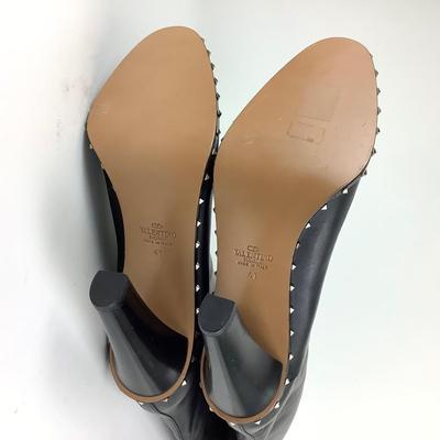 108 VALENTINO Rockstud Black Leather Boots Size 41