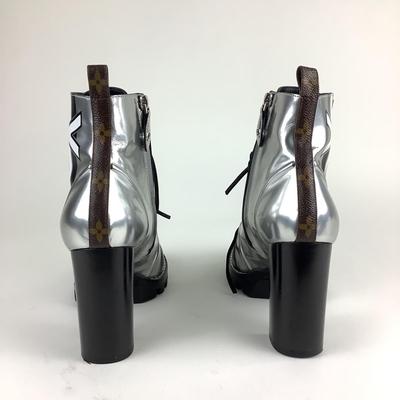 109 LOUIS VUITTON 'Spaceship' Star Trail Ankle Boots Size 41