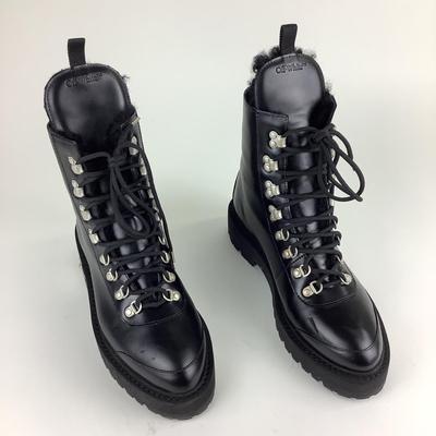 110 New OFF-WHITE Black Textured-Leather Ankle Boots Size 41