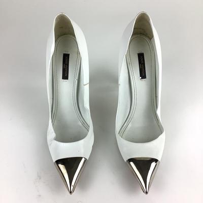 111 LOUIS VUITTON White Leather Urban Twist Pointed Pumps Size 41