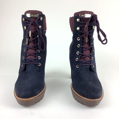 112 Tommy Hilfiger Midnight Block Heel Boots Size 9 1/2
