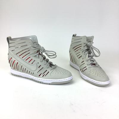 141 NIKE Joli Ski Hi 2.0 Wedge Dunk Sneakers Size 10