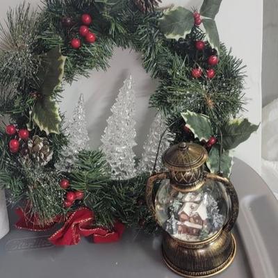 Hallmark Snowman, wreath, Kinkade clock