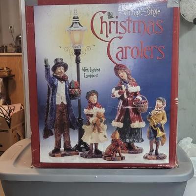 Christmas Caroler decor