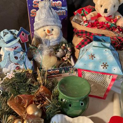 Tote filled with Christmas decor